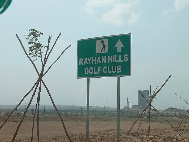 Precicnt-20 GOLF Plots Available at Investor Rates. Most futuristic and credible investment 32