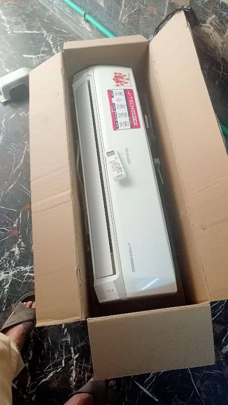 SHARP J-TECH Inverter 1