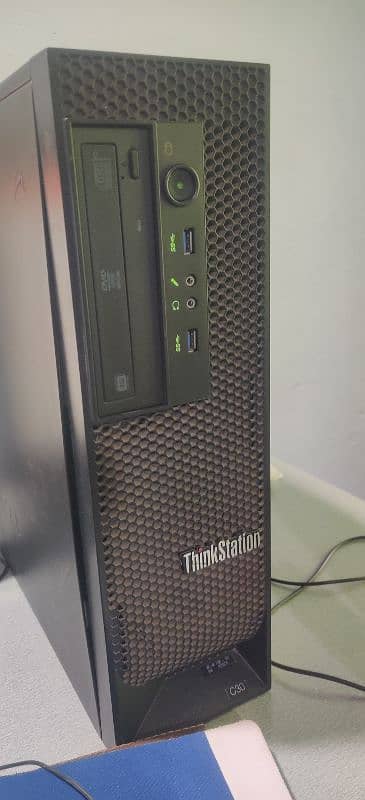 Lenovo Thinkpad c30 workstation 12 Gb 256 SSD 1 tb Hdd 1