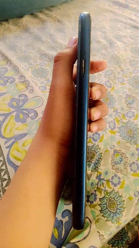 Motorola mobile 2
