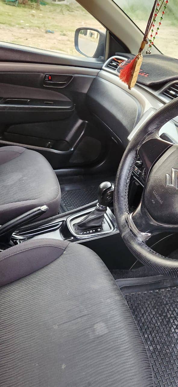 Suzuki Ciaz Automatic 2018 Model 8