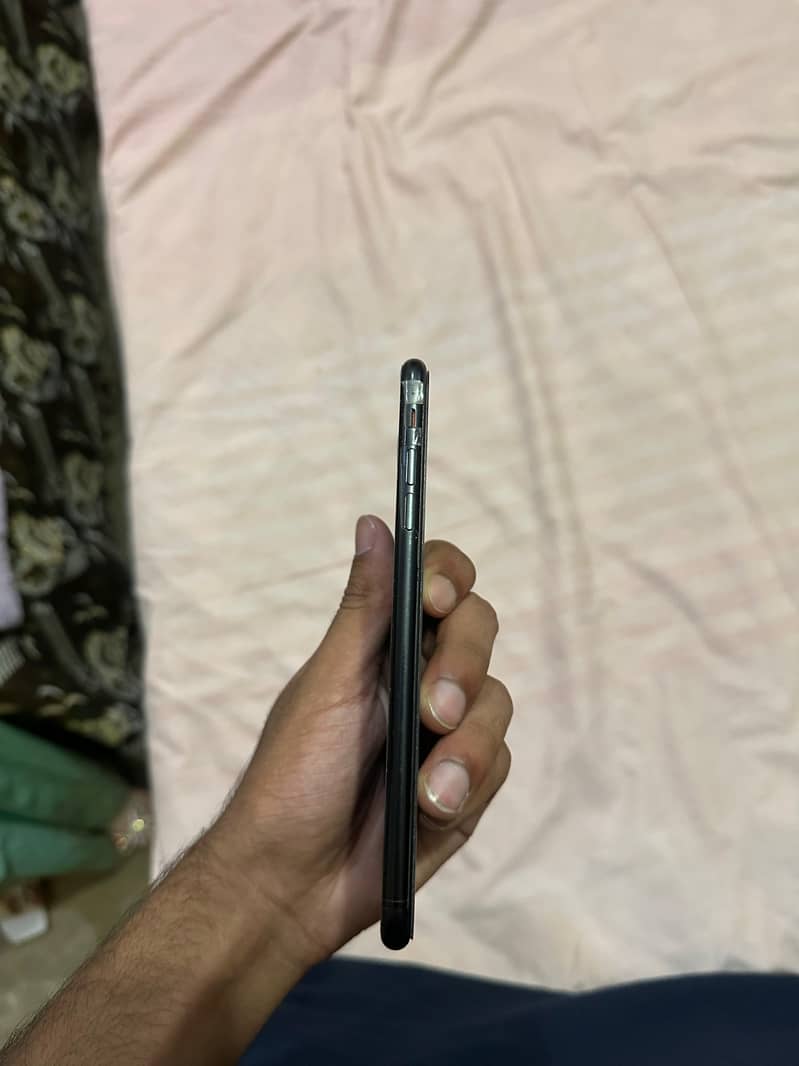 IPhone 7plus Non PTA 5