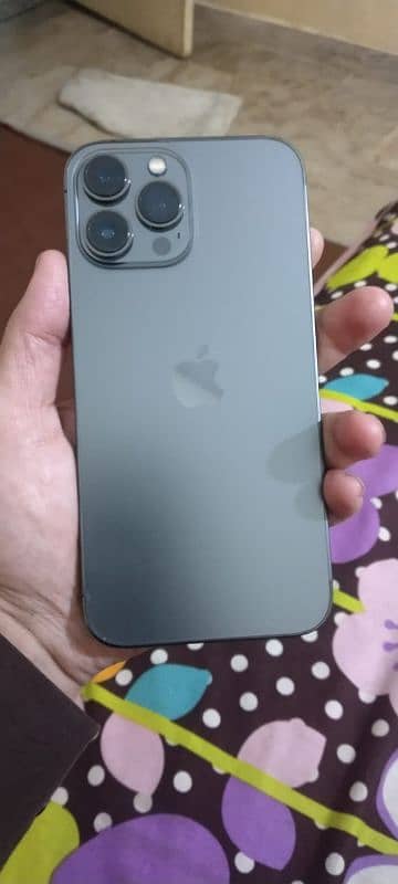 I phon 13 pro max 256 gb betri health 86 10 by 10 condition 0