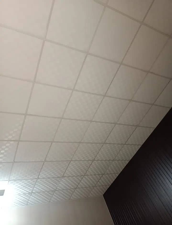 Roller blind heat n Sun light control. Zebra blind. Wood blind 7
