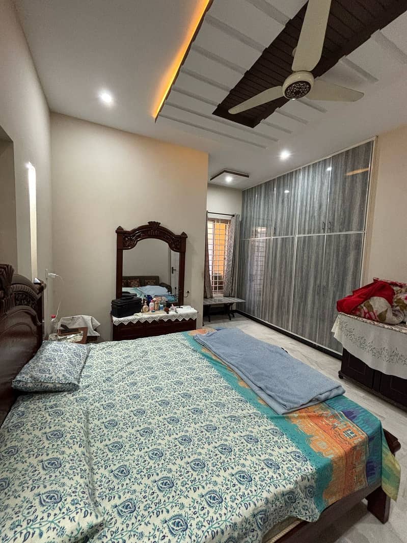 new city phase II I block old cutting 5 Marla double story house available for sale 1