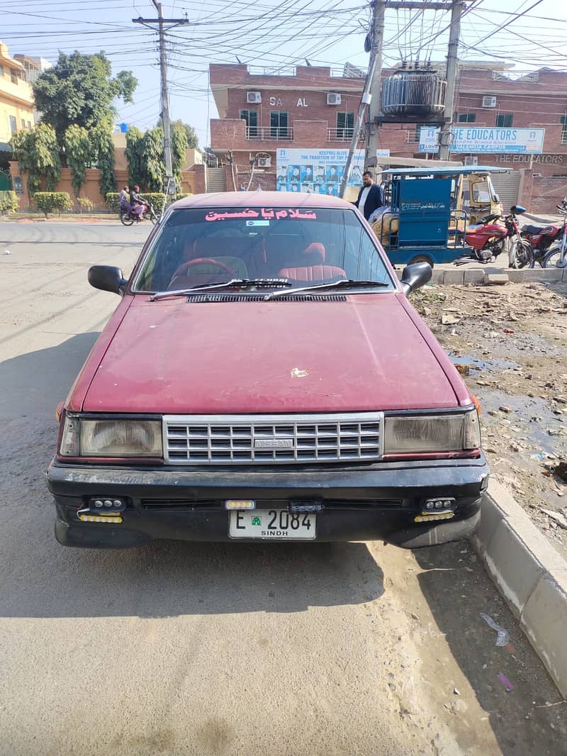 Nissan Sunny 1985 3