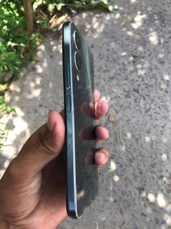 vivo y17s 6 128gb with box charj k sath 03007720954 1