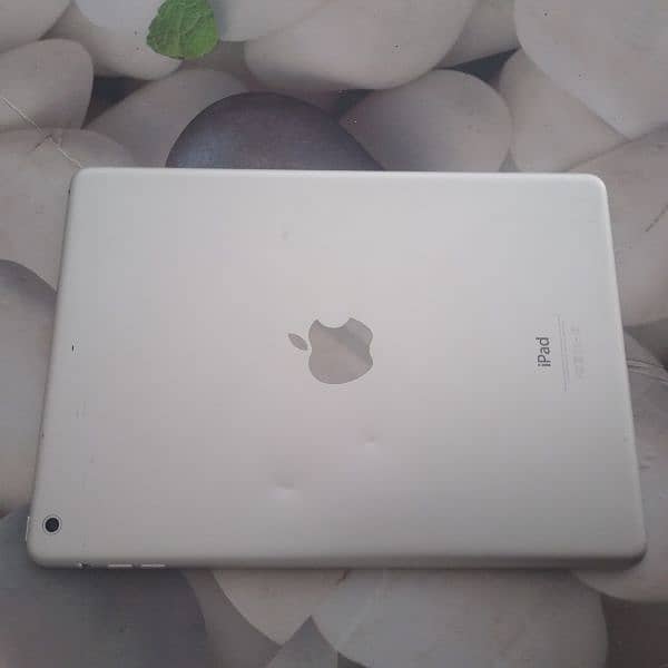 Apple iPad 2