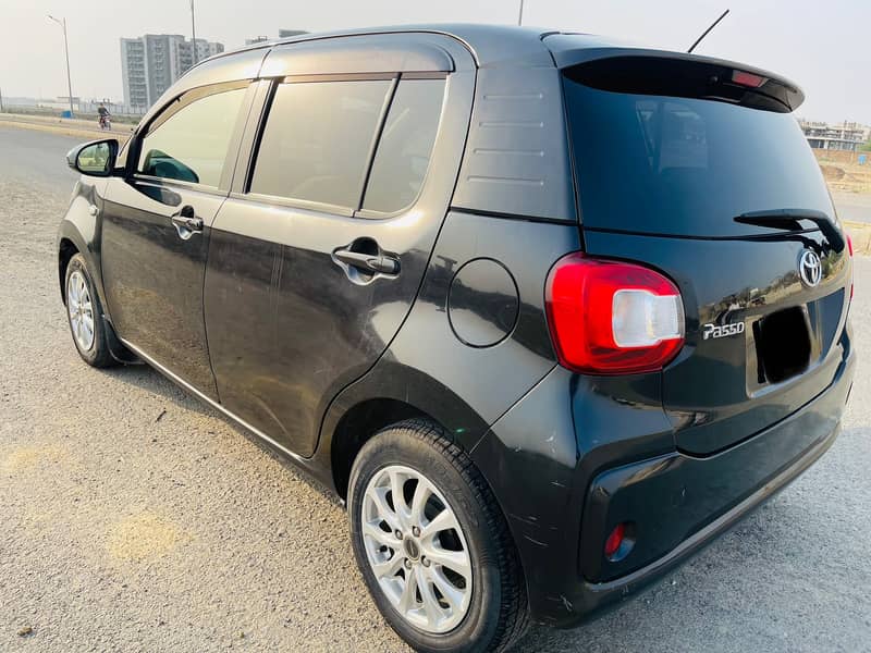 Toyota Passo XL 4