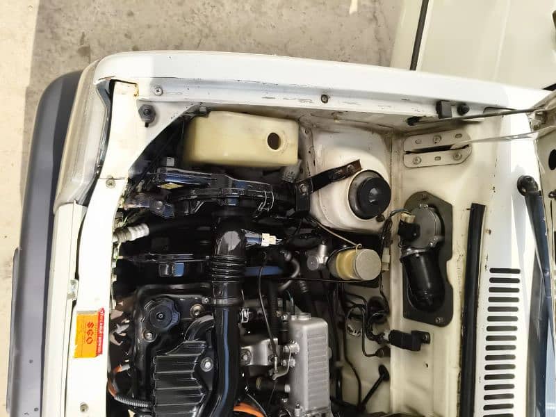 Suzuki Mehran VXR 2014 12