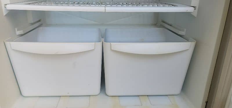 PEL refrigerator in v. good condition 5