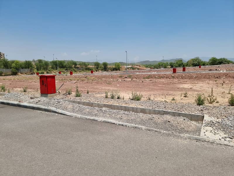 Affordable 5 Marla Plot for Sale Great Location 0