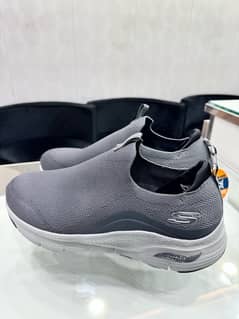 Skechers ARCH FIT mens Sneaker size 44 gray