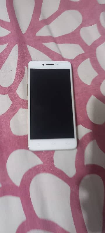 Oppo A37 10/9 0