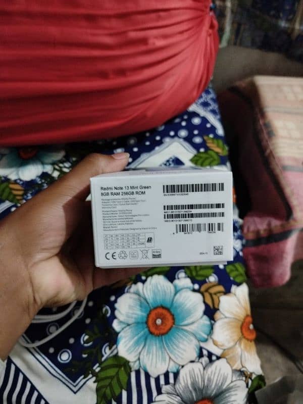 Redmi note 13 8/256 1