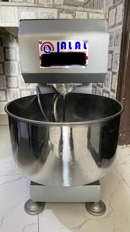 5kg dough mixer like new 0