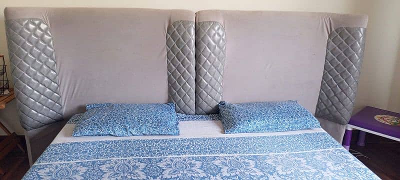 double bed, King size bed 0