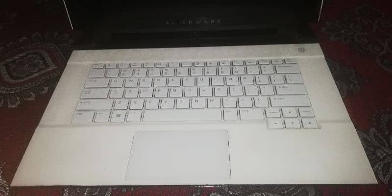 Alienware m15r2 3
