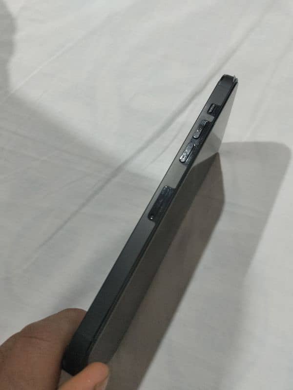 iPhone 14 pro max 128 GB new condition with box 4