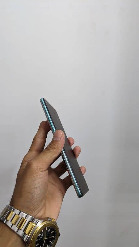 oneplus 8t 12/256 sim lock 4
