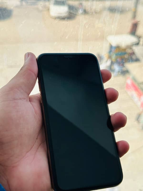 i phone 11 pro non pta 4