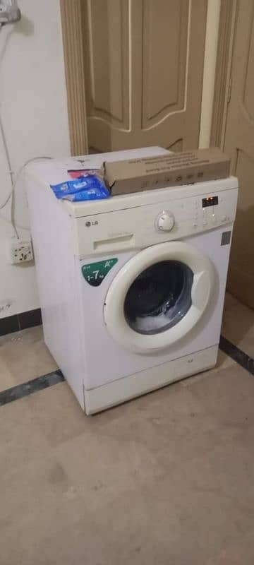 LG front load fully auto washing machine 0