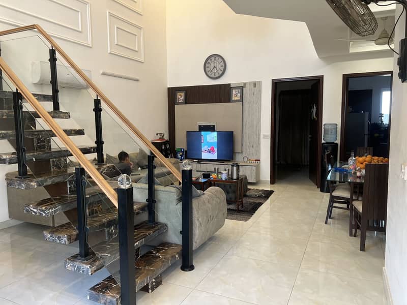 Spanish House For Sale On Best Location With All Facalities 5