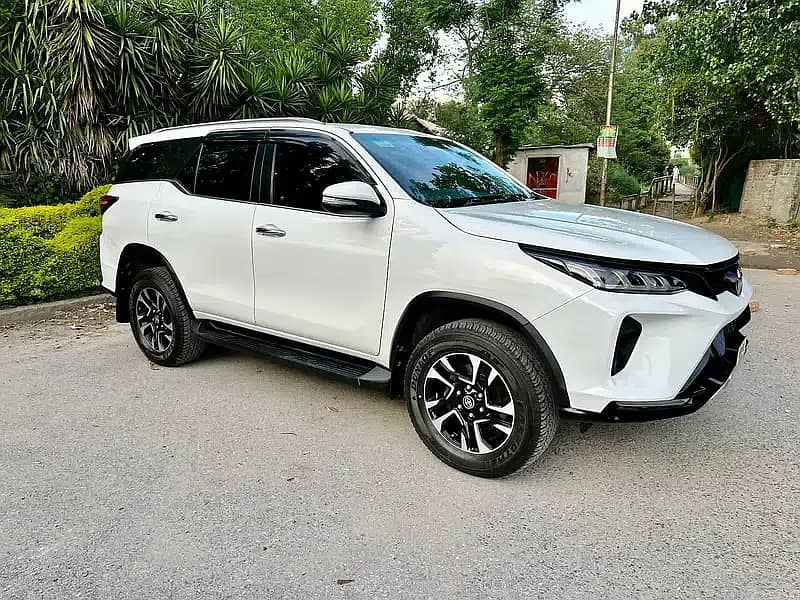 Luxury Cars For Rent Bullet Proof Cars Available on Rent A Car Rental 5