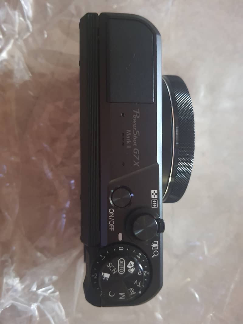 Canon PowerShot G7 X Mark II Compact Digital Camera 2