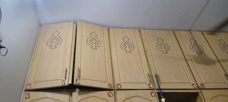 Wardrobe full size 3