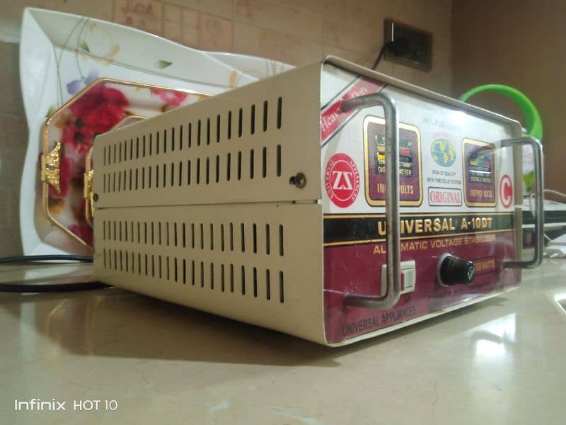 Universal stabilizer 100 W 2