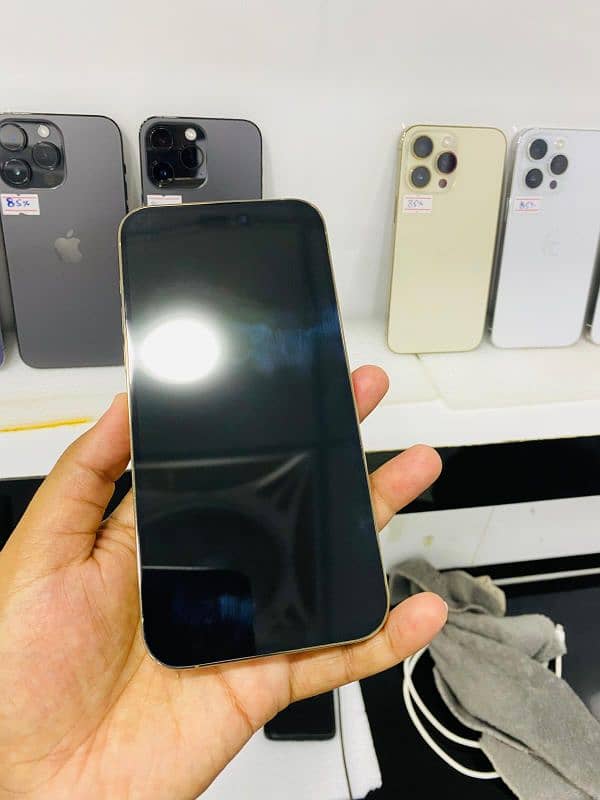 14 PRO MAX 256 GB PTA APPROVED 1