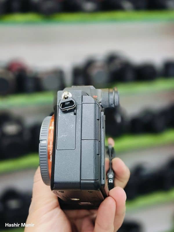 Sony a7iii, Fullframe Mirrorless camera Still Under warranty 3