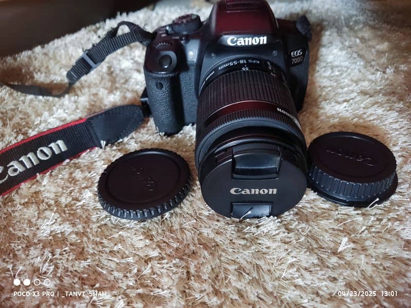DSLR CANON 700D LUSH CONDITION COMPLETE ACCESSORY 0