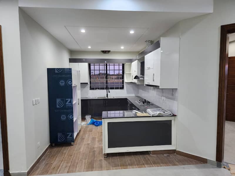 10 MARLA BRAND NEW FULL HOUSE IN SECTOR A AVAILABLE FOR RENT BAHRIA TOWN RAWALPINDI 4