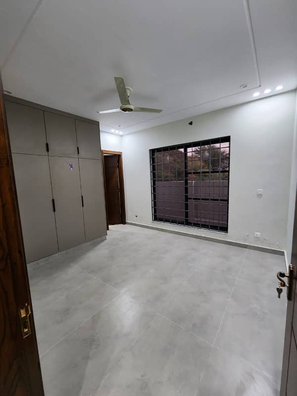 10 MARLA BRAND NEW FULL HOUSE IN SECTOR A AVAILABLE FOR RENT BAHRIA TOWN RAWALPINDI 6