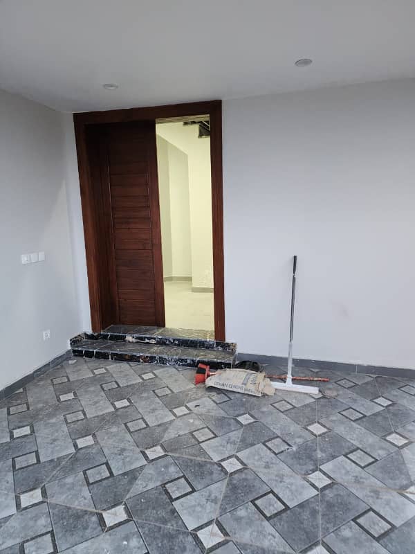 10 MARLA BRAND NEW FULL HOUSE IN SECTOR A AVAILABLE FOR RENT BAHRIA TOWN RAWALPINDI 9