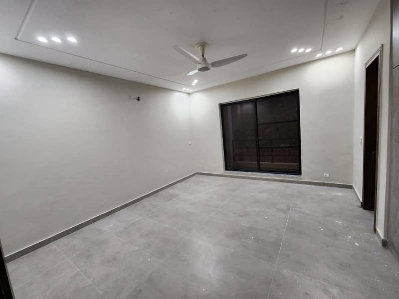 10 MARLA BRAND NEW FULL HOUSE IN SECTOR A AVAILABLE FOR RENT BAHRIA TOWN RAWALPINDI 10