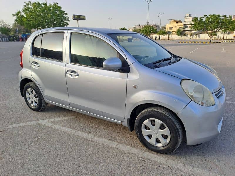 Toyota Passo 2012 3