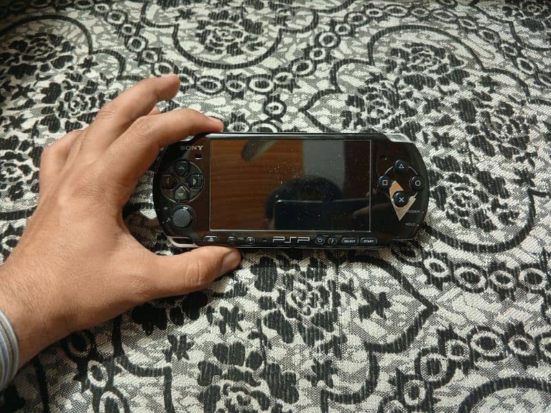 SONY PSP 3000 WITH ALL SOFTWARE AND GAMES 0