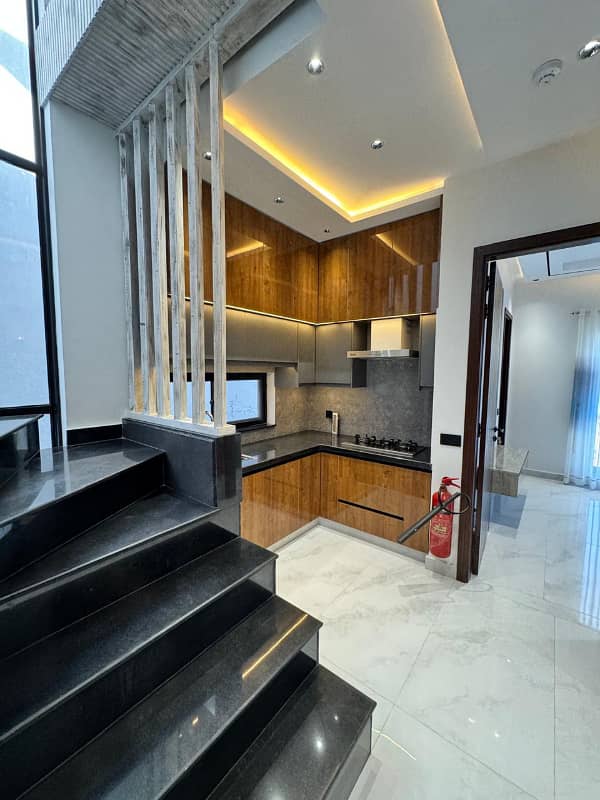 Brand New 5-Marla Fully Furnished Bungalow with 3-Bedrooms, Attached Baths, and Servant Quarters for Rent in DHA Phase 9-Town Ideal Location and Easy Deal with Wall Green Realtors 4