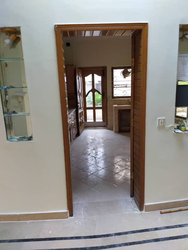 25-Marla Well-Designed Lower Portion For Rent 2 Bedrooms With Attached Baths, Drawing &Amp;Amp; Dining, Kitchen &Amp;Amp; Store In A Prime DHA Phase 4 Location 3