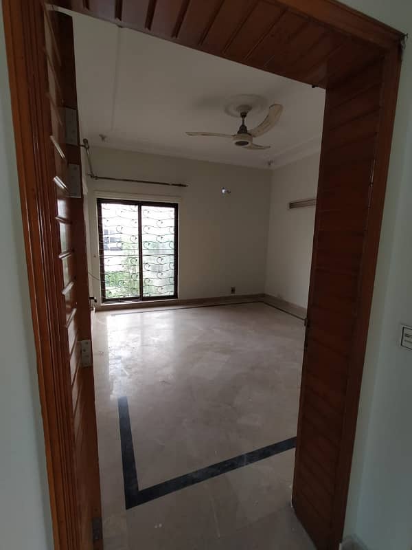 25-Marla Well-Designed Lower Portion For Rent 2 Bedrooms With Attached Baths, Drawing &Amp;Amp; Dining, Kitchen &Amp;Amp; Store In A Prime DHA Phase 4 Location 4
