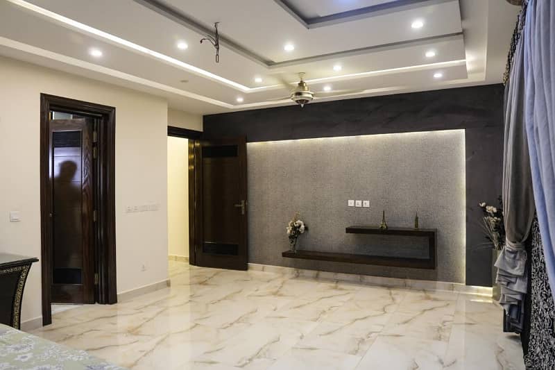 Lower Locked 2-Kanal Ultra-Spacious Upper Portion lower look for Rent 3 Bedrooms, Attached Baths, Drawing, Dining, Kitchen & Prime DHA Phase 3 Location 7