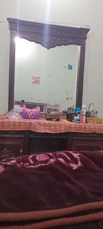 dressing table 2