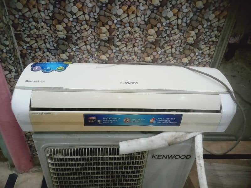 1 ton ka inverter AC bilkul ok condition he 0