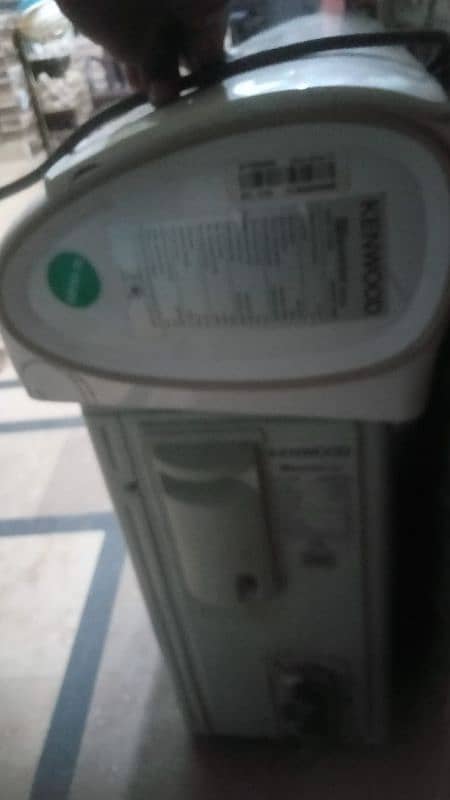 1 ton ka inverter AC bilkul ok condition he 1