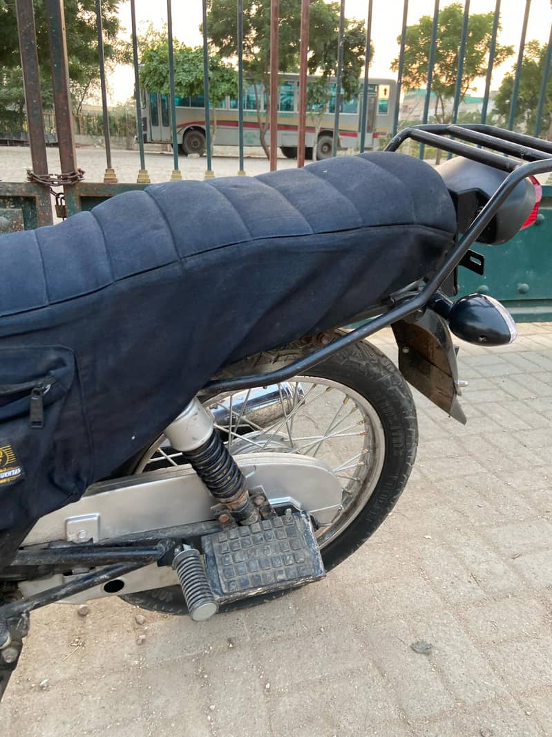 150 suzuki like new condition many things installed 10/9.5 5