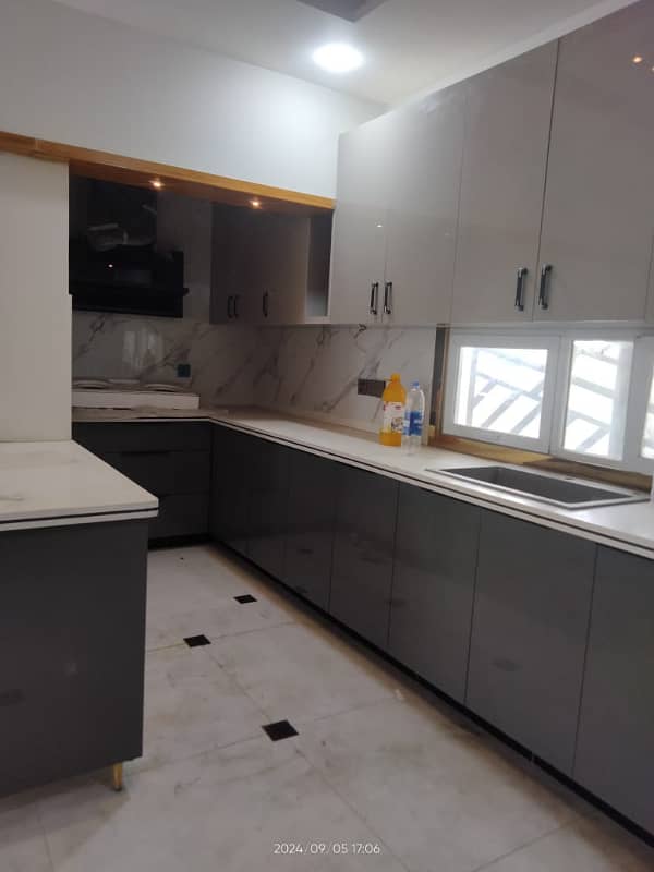 LUXURY 3 BED APARTMENT WITH TERRACE AVAILABLE FOR RENT IN CLIFTON 2