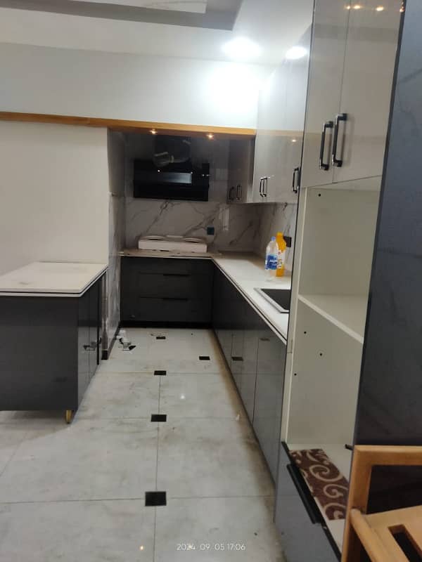 LUXURY 3 BED APARTMENT WITH TERRACE AVAILABLE FOR RENT IN CLIFTON 3